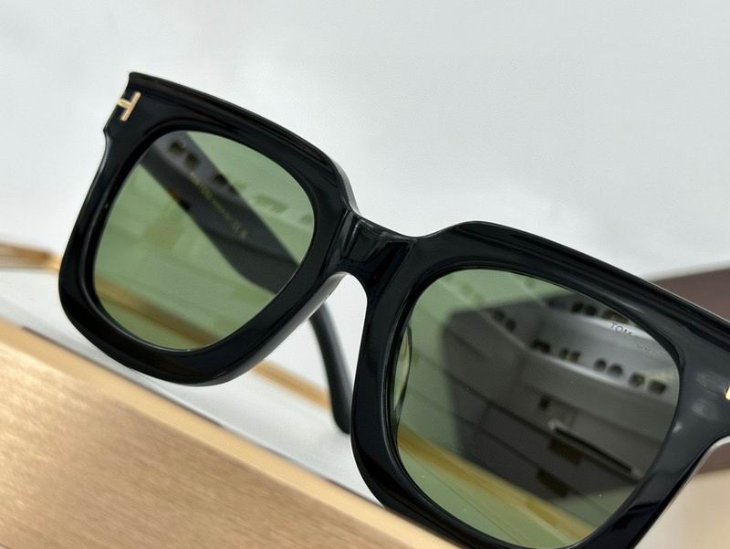 Tom Ford Glasses (214)